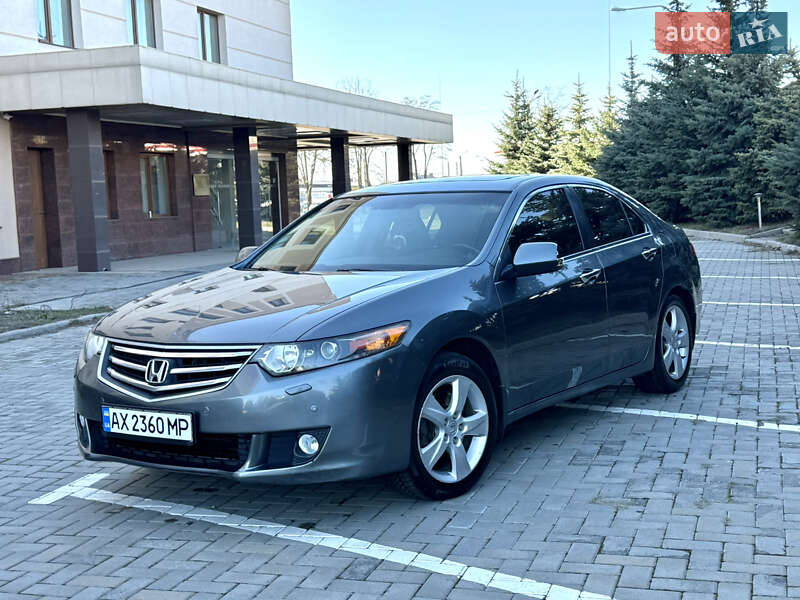 Honda Accord (2008)