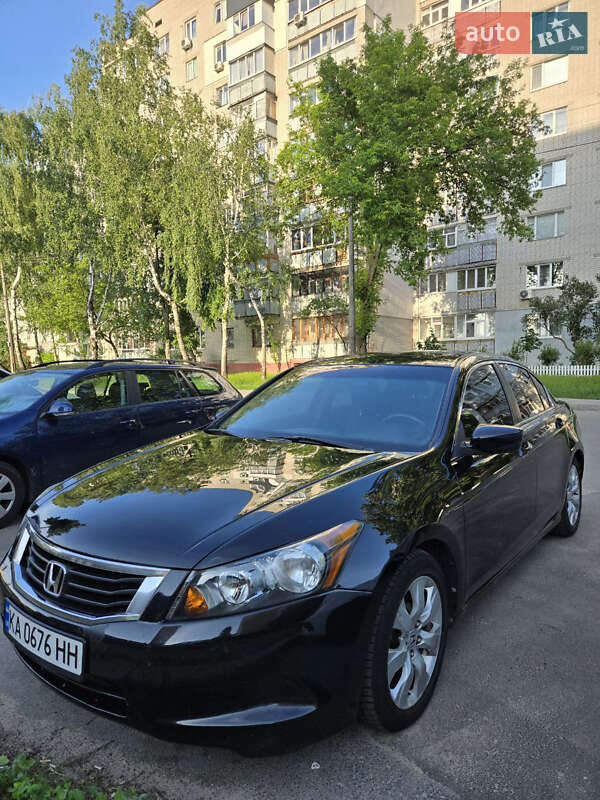 Honda Accord (2008)