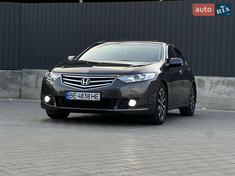 Honda Accord (2008)