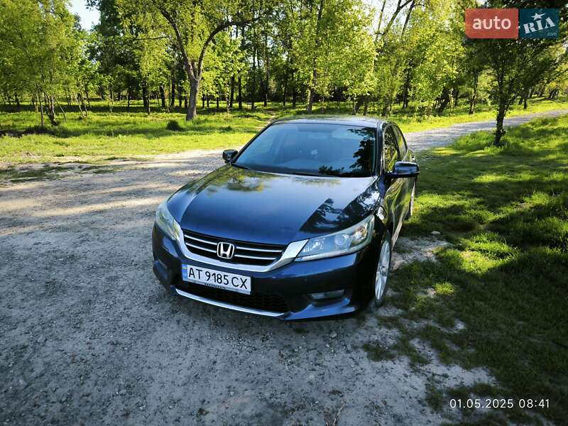 Honda Accord (2013)