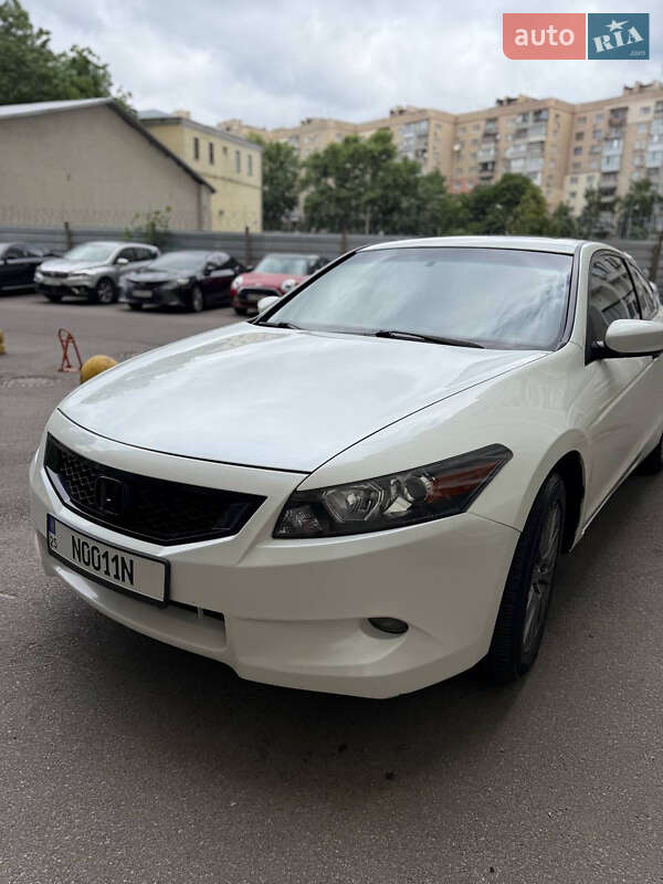 Honda Accord (2008)