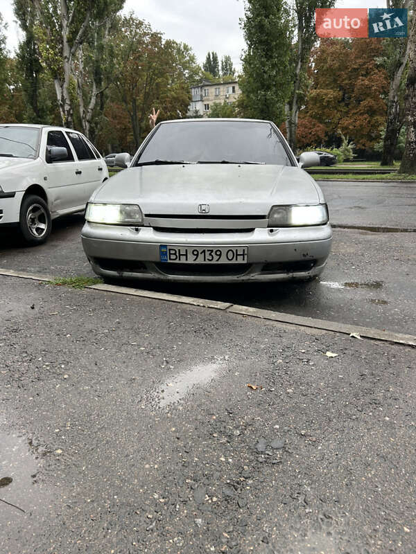 Honda Accord (1990)