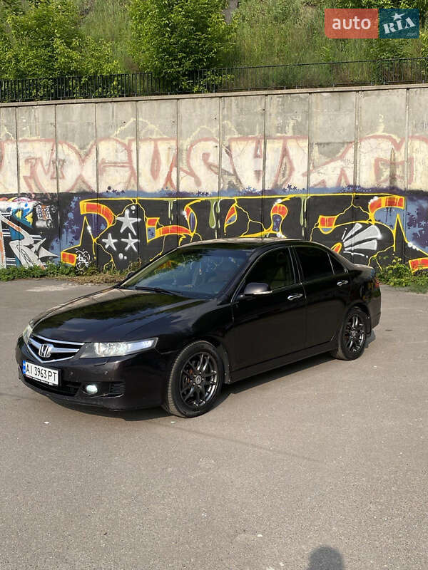 Honda Accord (2006)