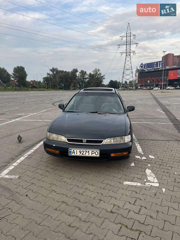 Honda Accord (1995)