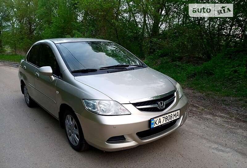 Honda City (2006)