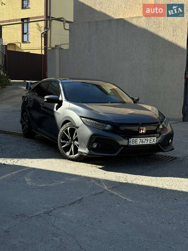 Honda Civic (2017)
