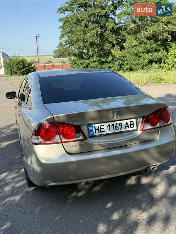 Honda Civic (2008)