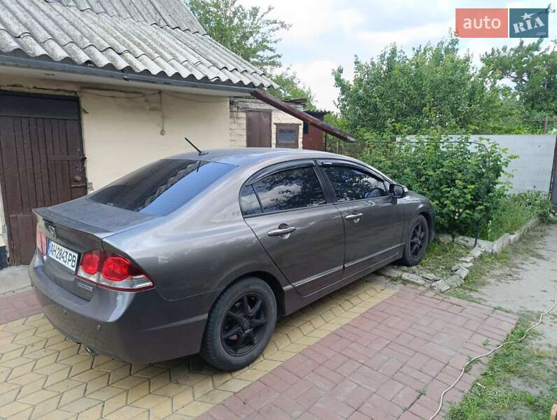 Honda Civic (2010)