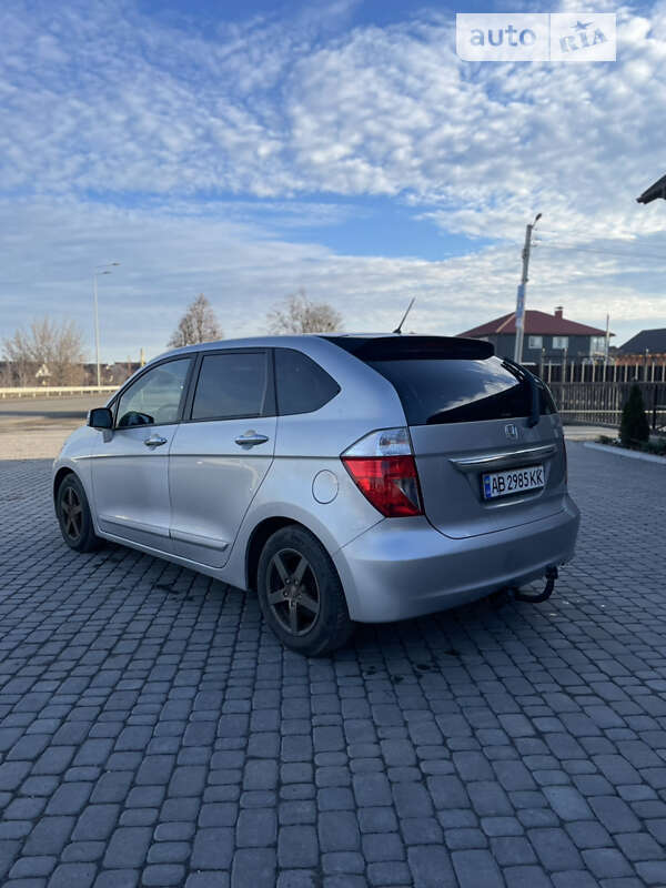 Honda Fr-v (2006)