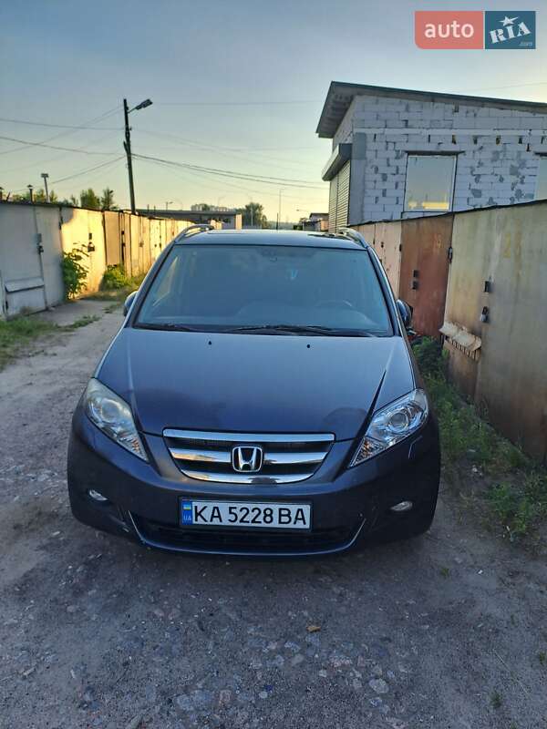 Honda Fr-v (2006)