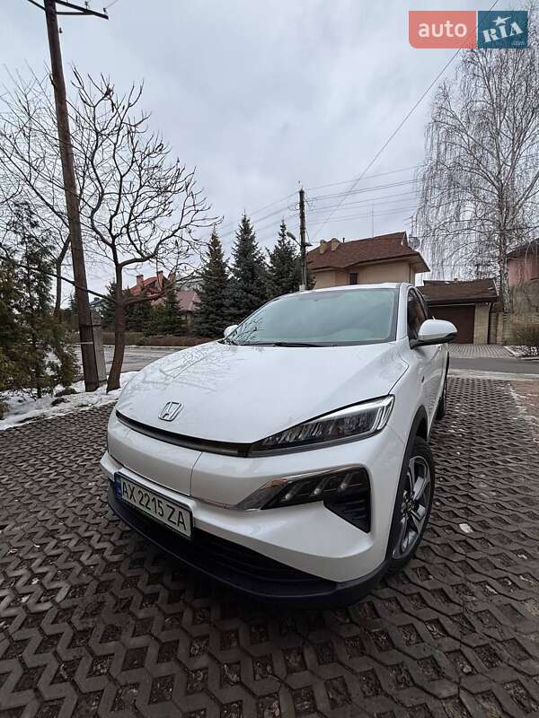 Honda M-nv (2021)