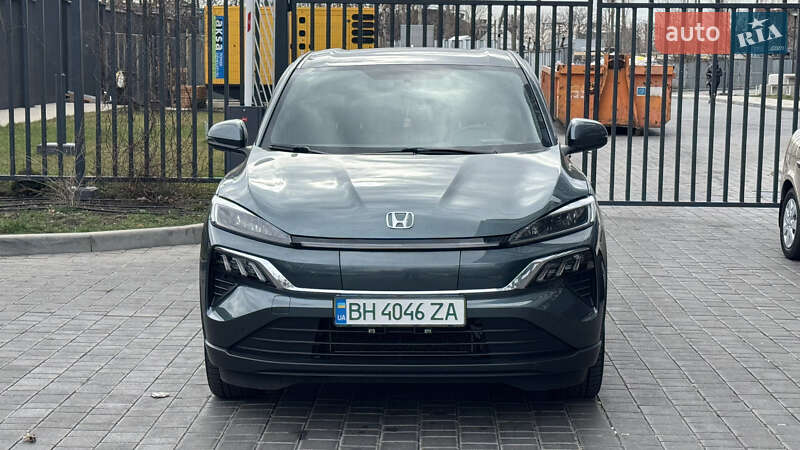 Honda M-nv (2021)