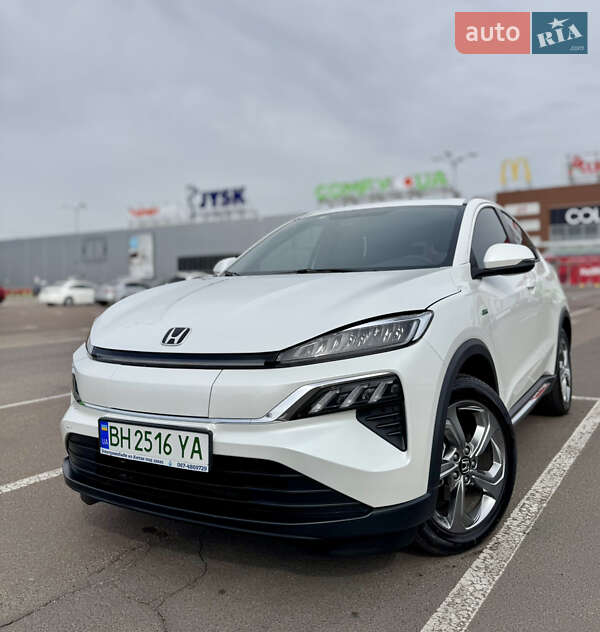 Honda M-nv (2020)