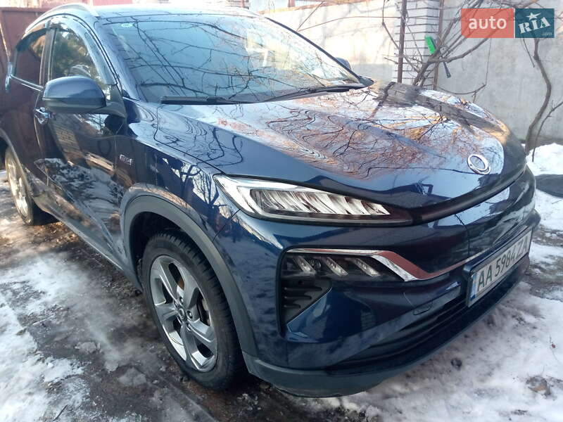Honda M-nv (2021)