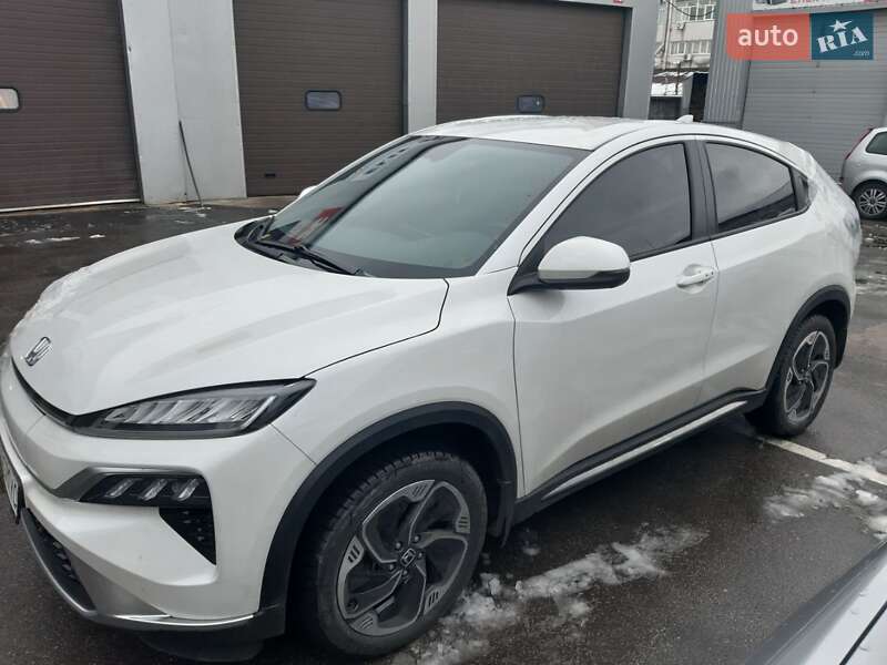Honda M-nv (2024)