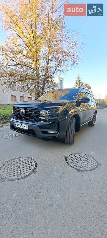 Honda Passport (2023)