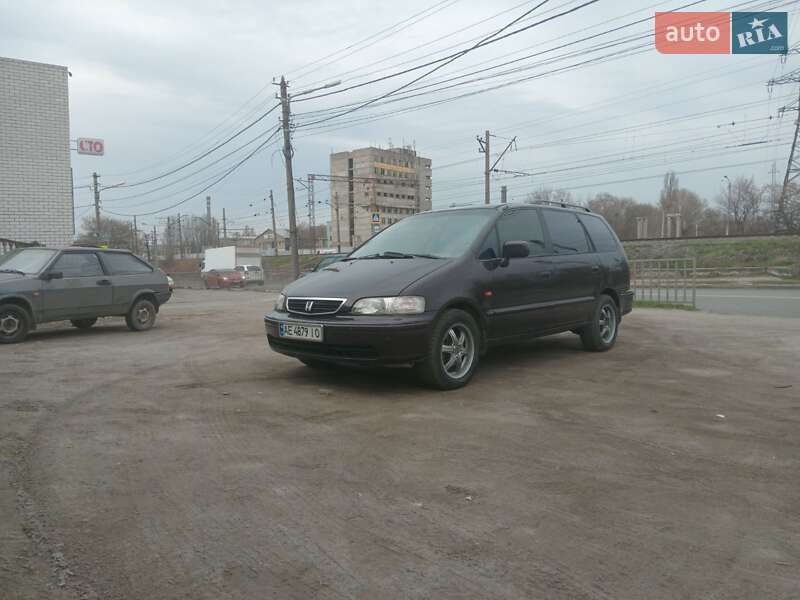 Honda Shuttle (1998)
