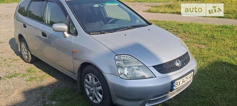 Honda Stream (2002)