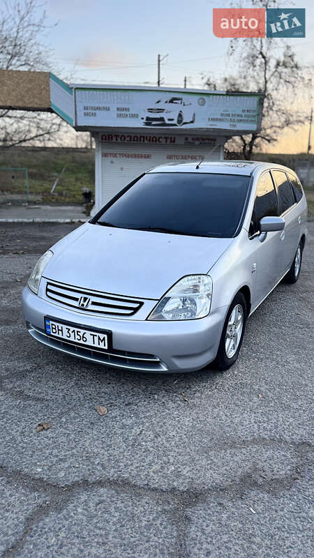Honda Stream (2003)