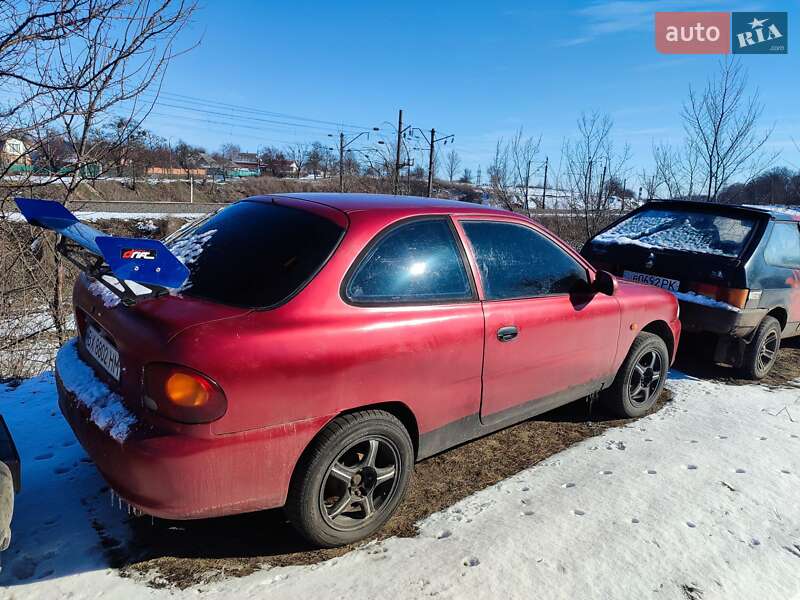 Hyundai Accent (1995)