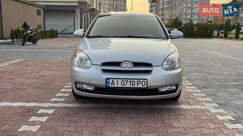 Hyundai Accent (2006)