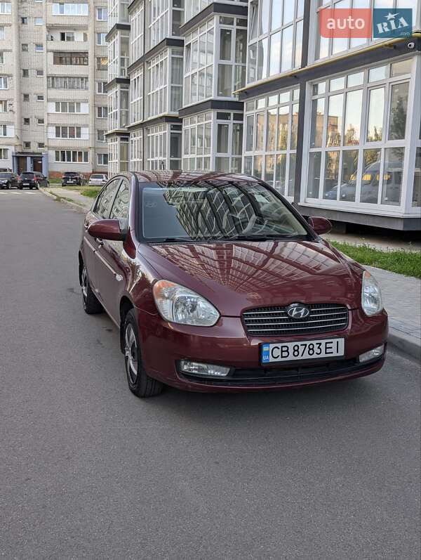Hyundai Accent (2007)