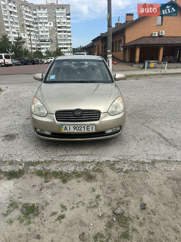 Hyundai Accent (2007)