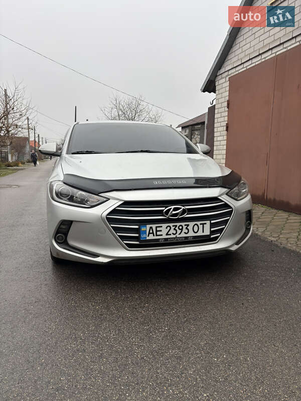 Hyundai Avante (2016)