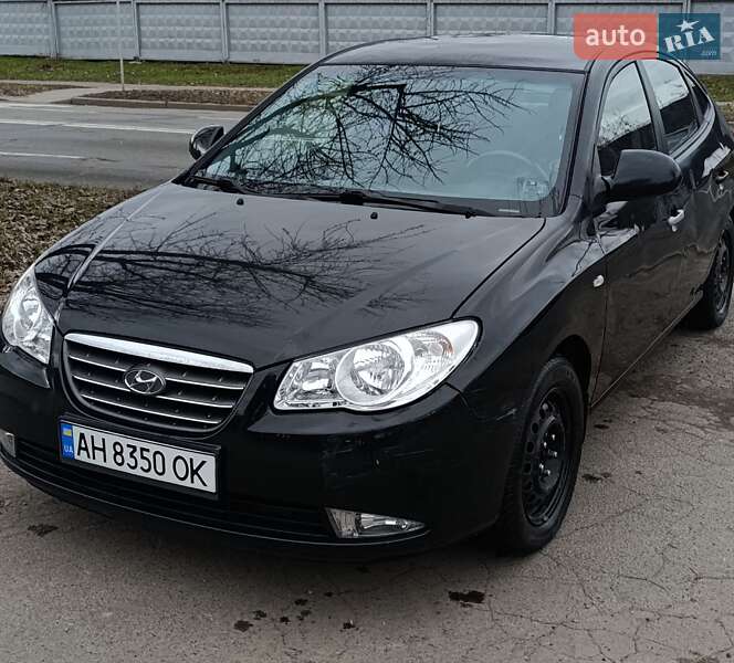 Hyundai Elantra (2007)