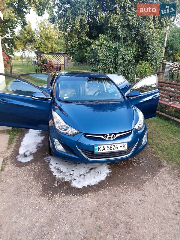 Hyundai Elantra (2014)
