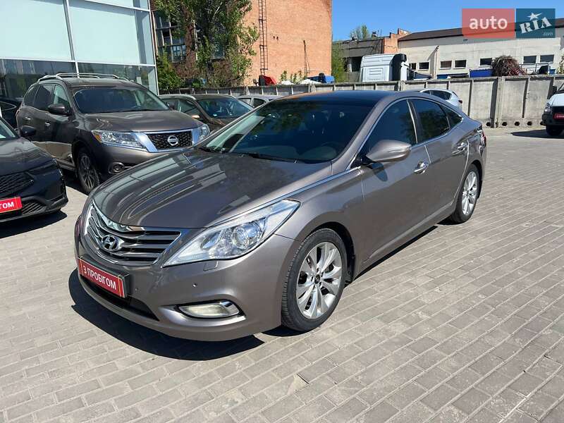 Hyundai Grandeur (2013)
