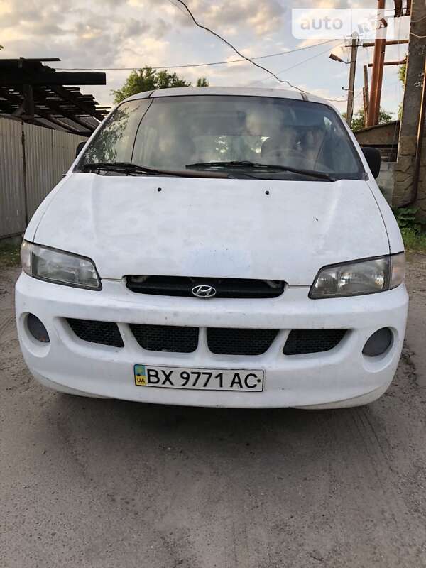 Hyundai H 200 (1999)