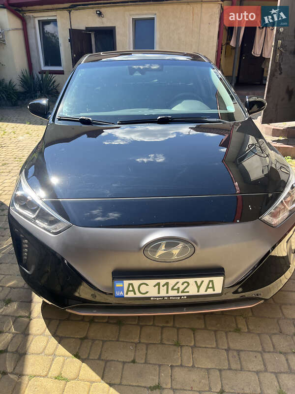 Hyundai Ioniq (2017)
