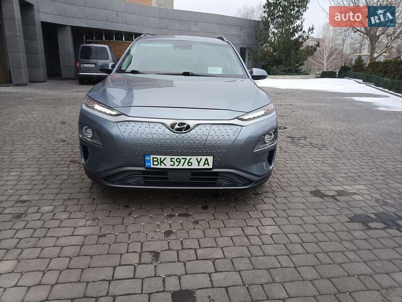 Hyundai Kona (2020)
