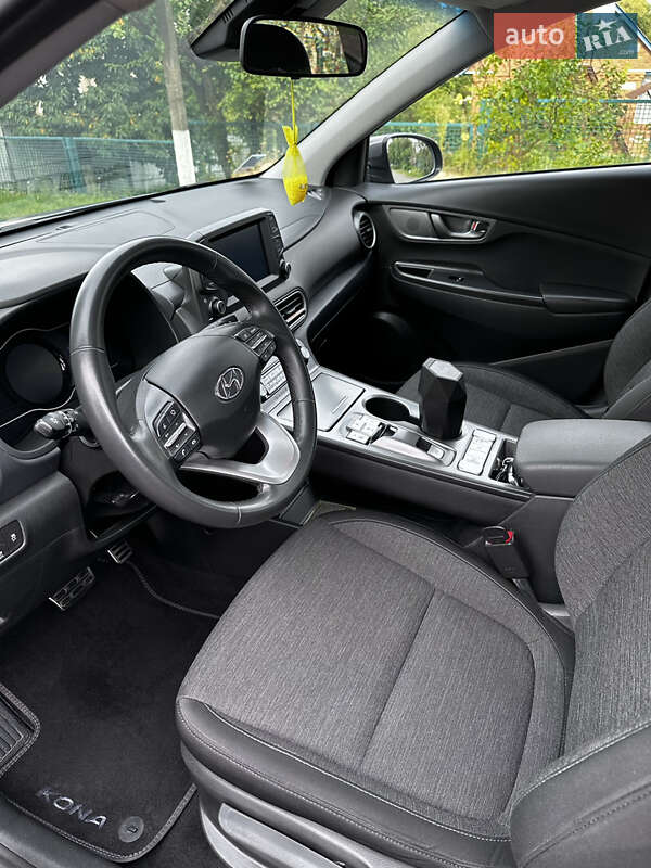 Hyundai Kona (2020)