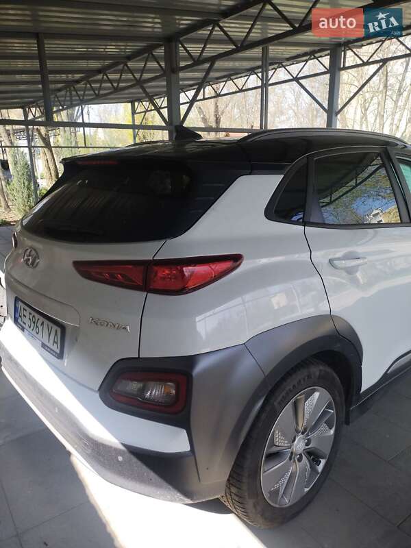 Hyundai Kona (2020)
