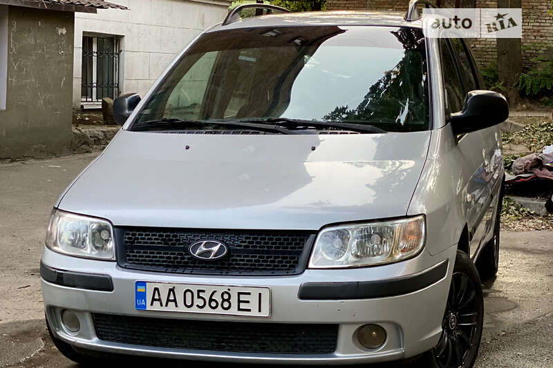 Hyundai Matrix (2008)