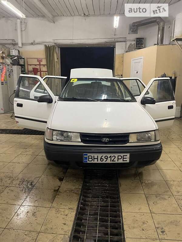 Hyundai Pony (1994)