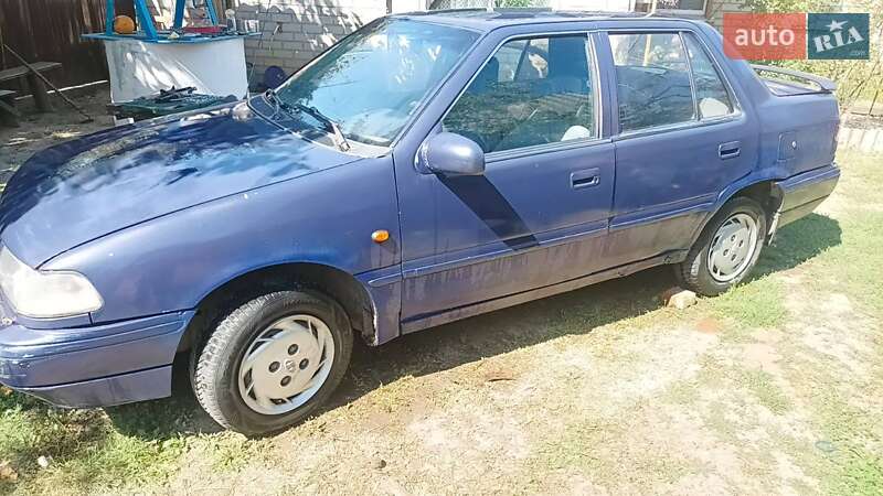 Hyundai Pony (1992)