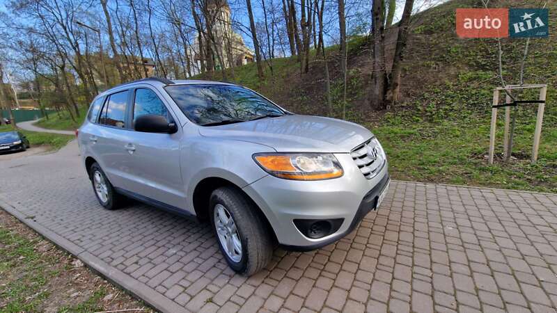 Hyundai Santa fe (2010)