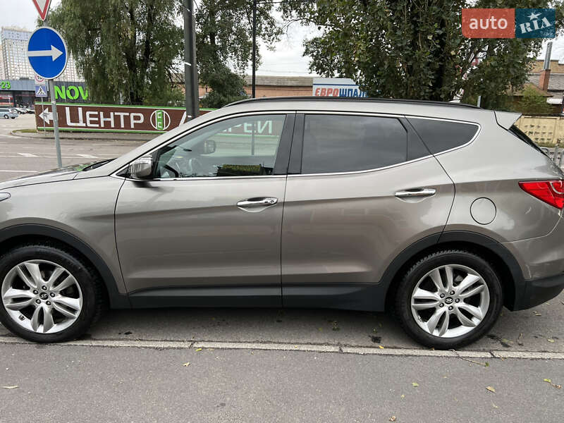Hyundai Santa fe (2013)