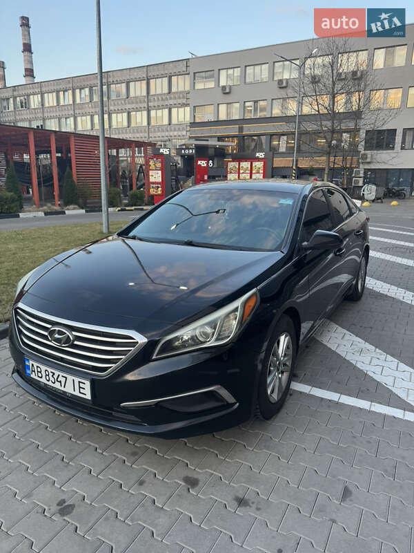 Hyundai Sonata (2015)