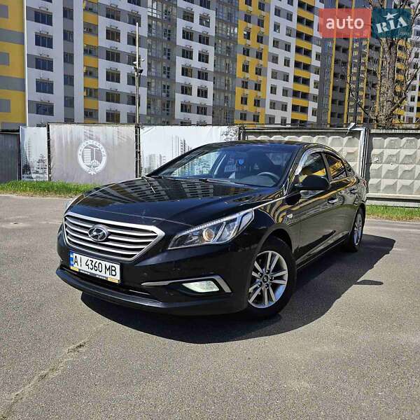 Hyundai Sonata (2015)