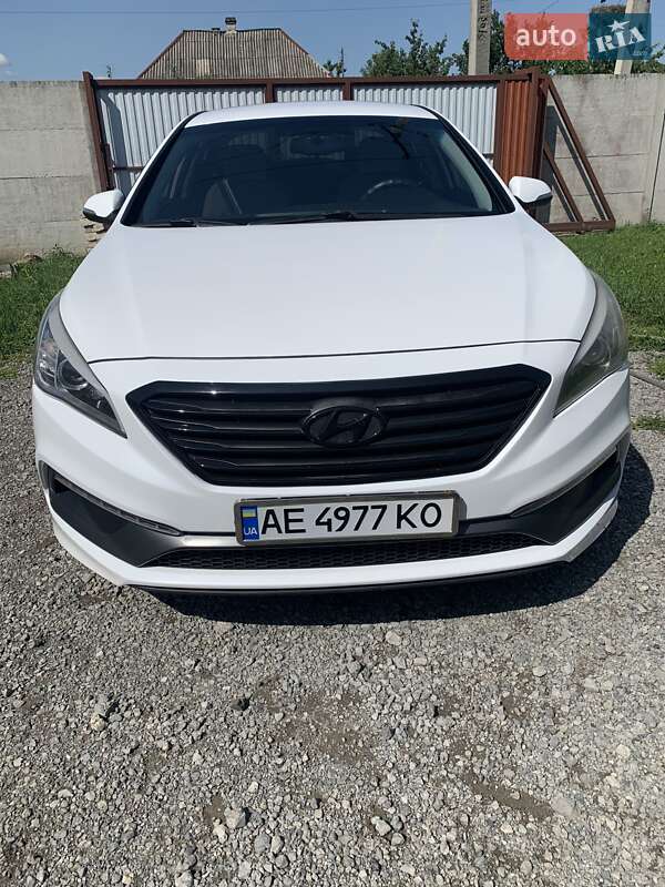 Hyundai Sonata (2014)