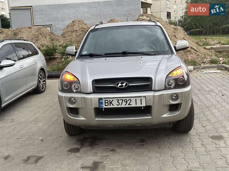 Hyundai Tucson (2005)