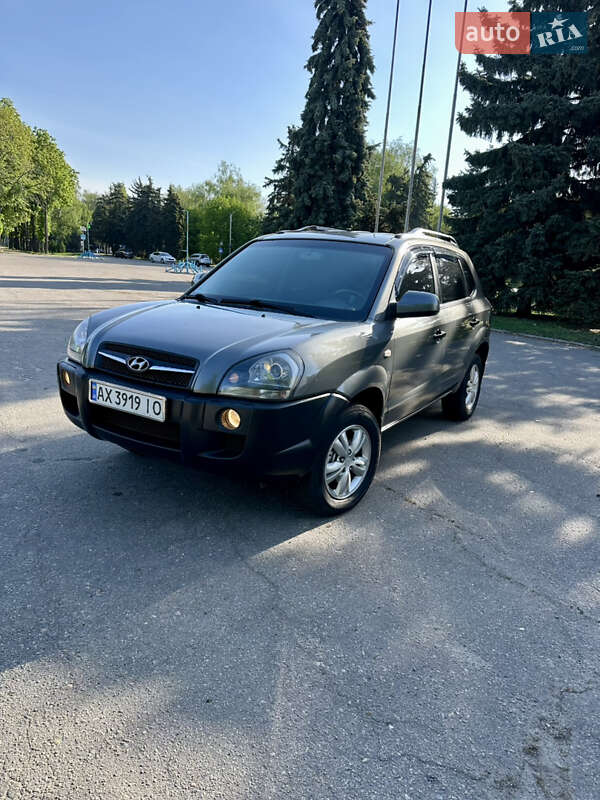 Hyundai Tucson (2011)