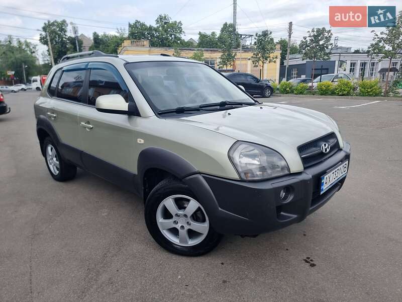 Hyundai Tucson (2006)