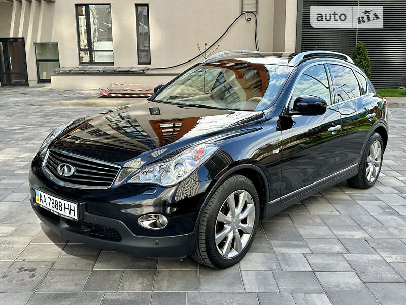 Infiniti Ex 25 (2012)