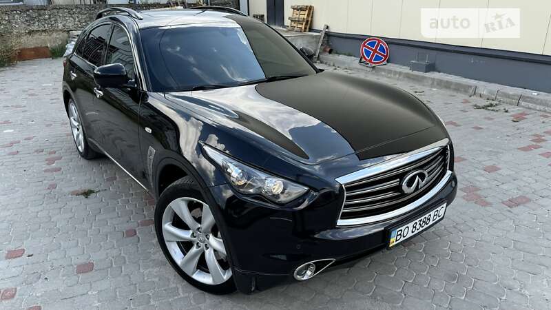 Infiniti Fx30d (2011)