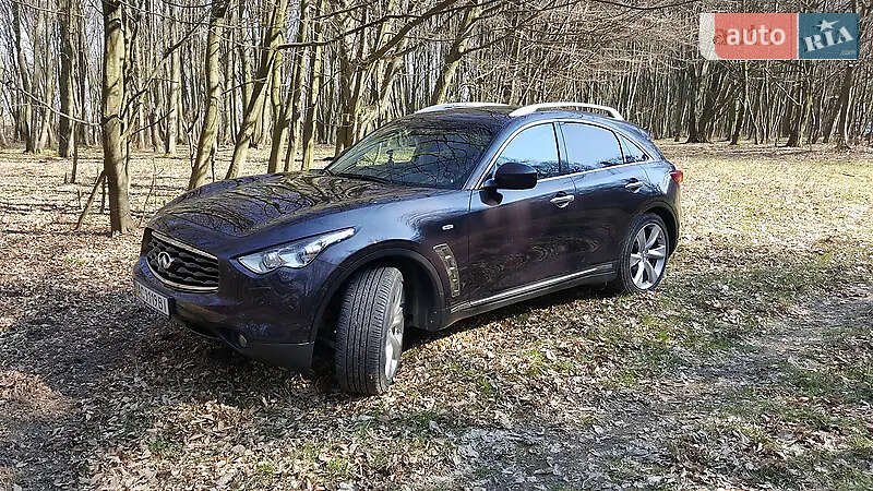 Infiniti Fx 35 (2010)
